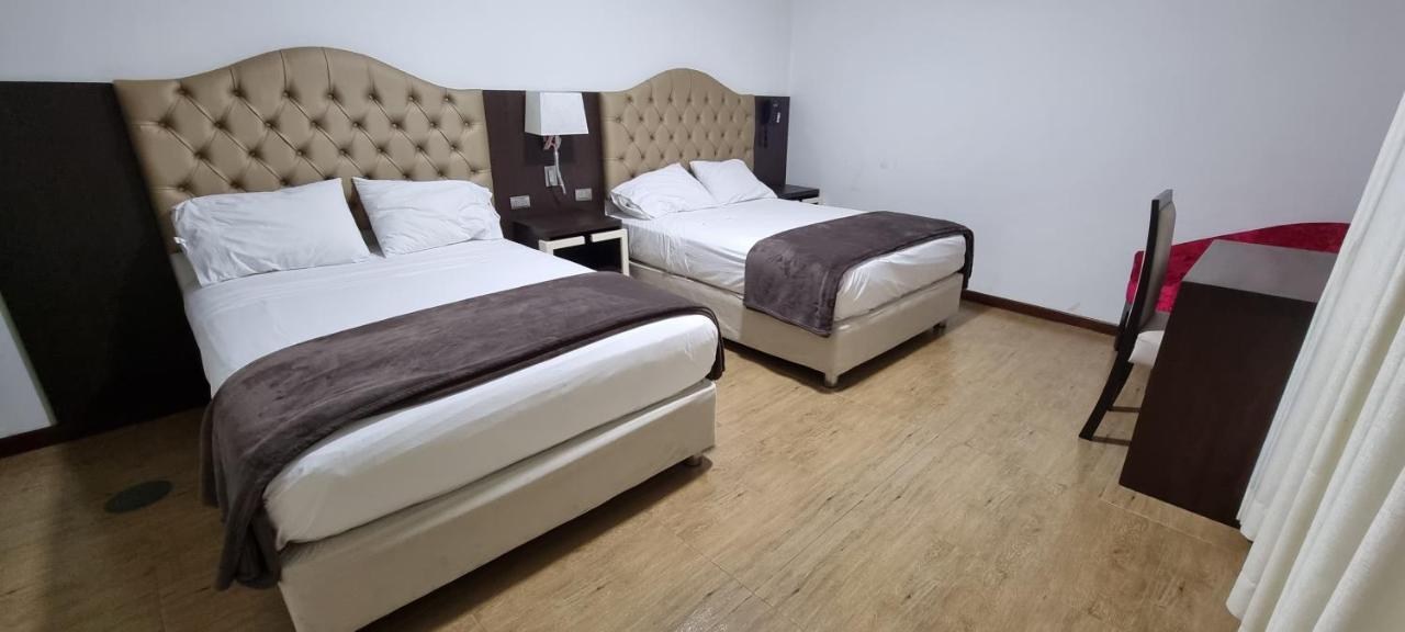 Hotel Imperio Real Trujillo Dış mekan fotoğraf
