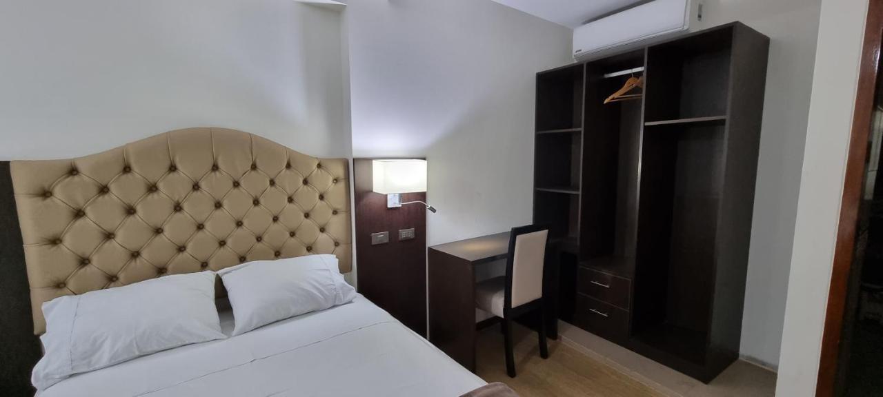Hotel Imperio Real Trujillo Dış mekan fotoğraf
