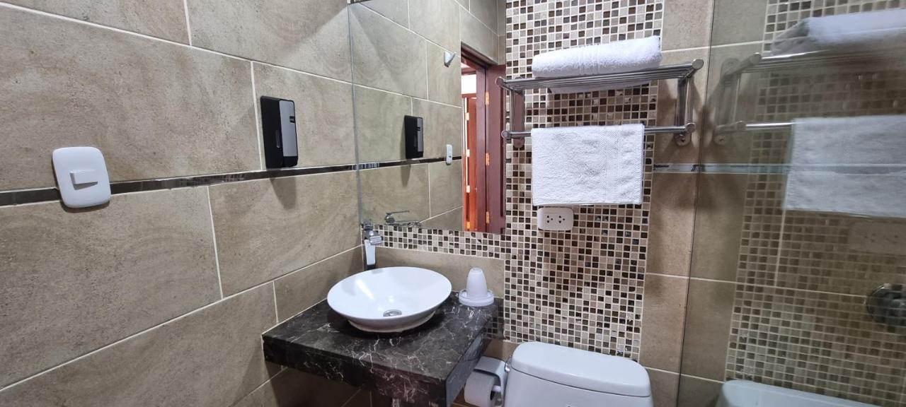 Hotel Imperio Real Trujillo Dış mekan fotoğraf