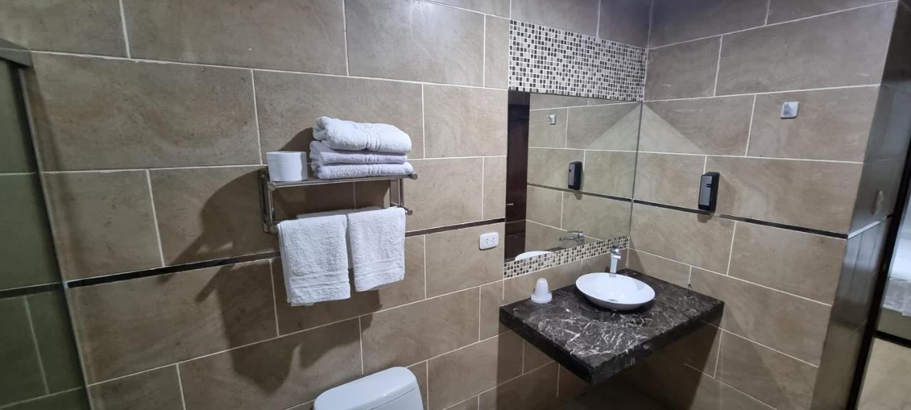 Hotel Imperio Real Trujillo Dış mekan fotoğraf